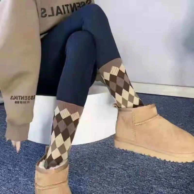 雪轻韩国东大门菱形格秋冬女款抖音复古袜子韩版网红ins个性袜