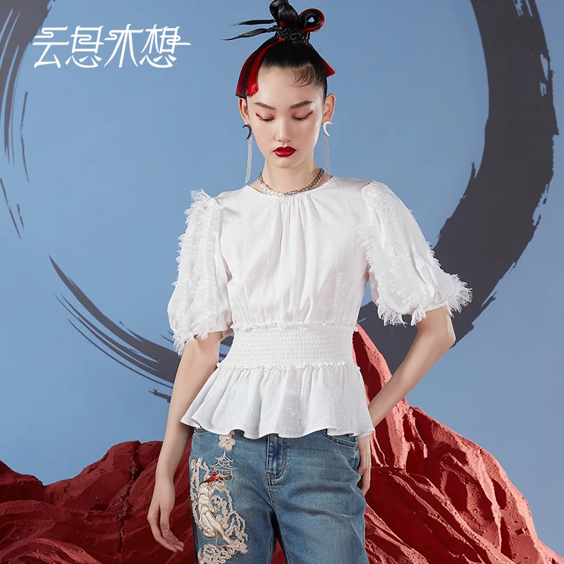 云思木想摩登中国风2023夏季打揽收腰设计感女士白色T恤10438