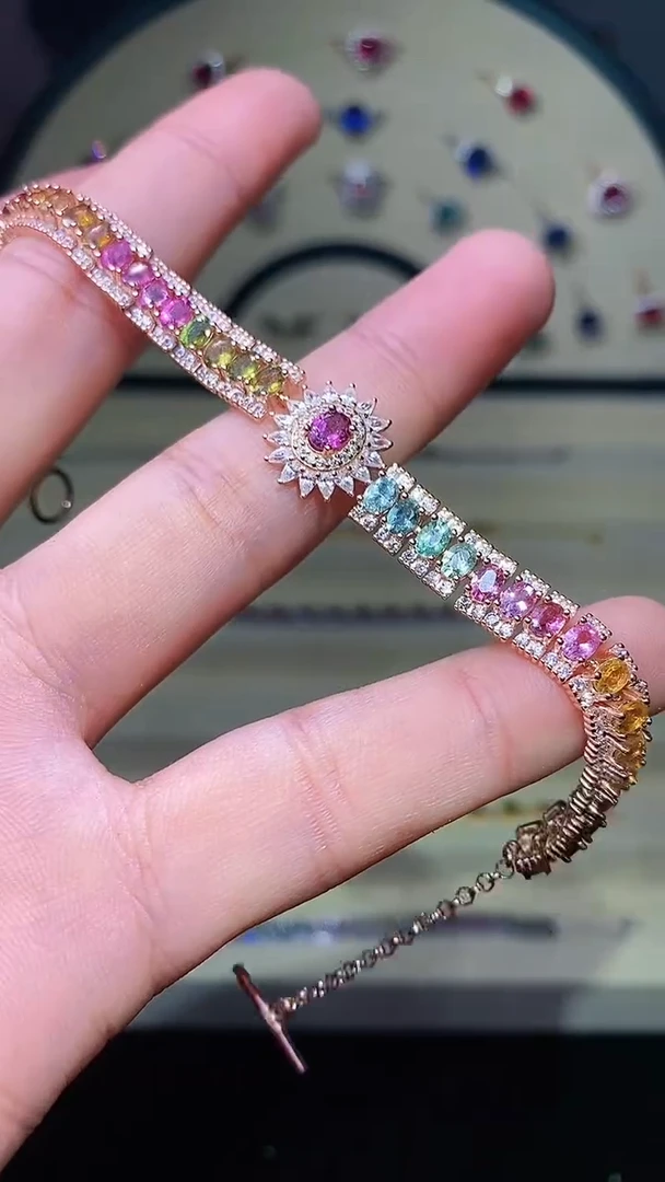 【闪购商品】碧玺手链银S925镶嵌........