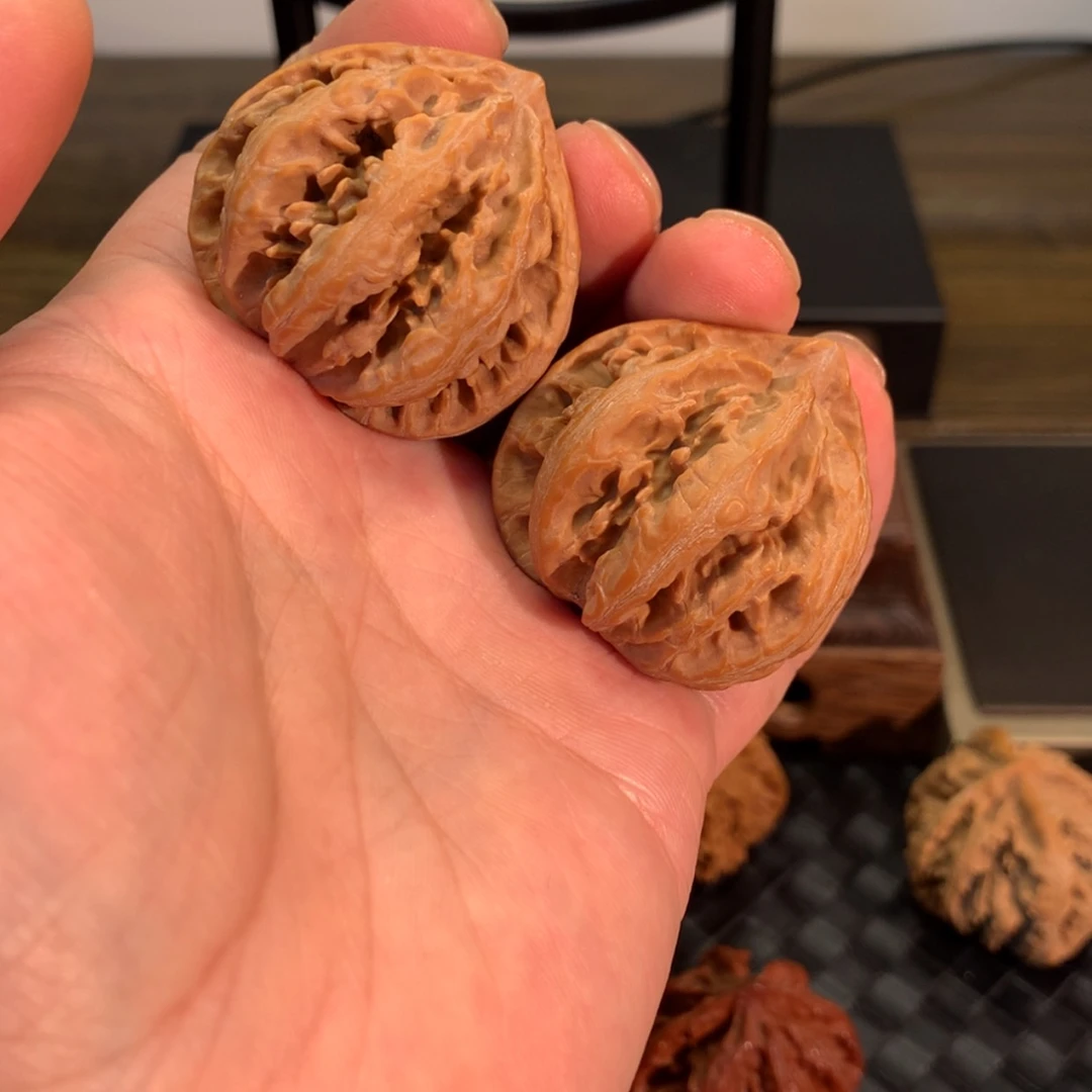 【闪购商品】桃核吊坠?***?905