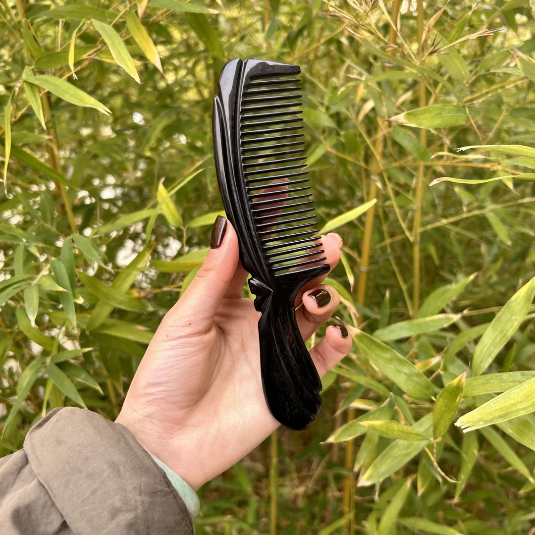 春节黑水牛角福利款 桃心手柄款式牛角梳子 白发推荐