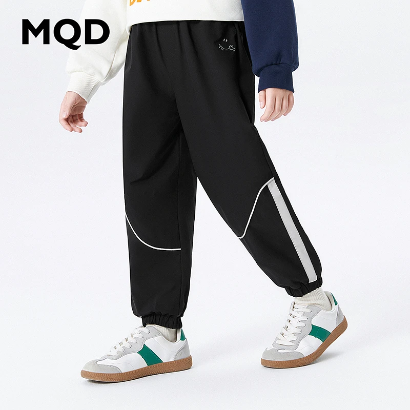 MQD童装儿童24春新款学院风基础百搭条杠休闲长裤9641W1536
