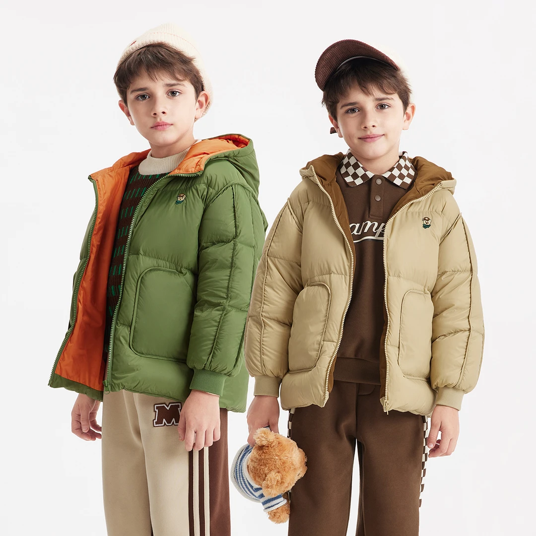 MQD童装大童冬季保暖加厚连帽羽绒服小熊绣标大口袋时尚9224W1348