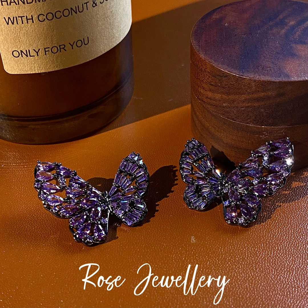 铜合金仿水晶耳饰 E0840801外贸高奢c18轻奢耳饰【Stud Earrings】