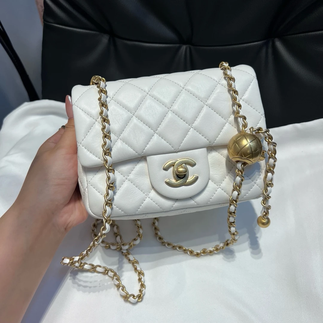 99新 Chanel/香奈儿 元旦特价 白金金球方胖子 斜挎包