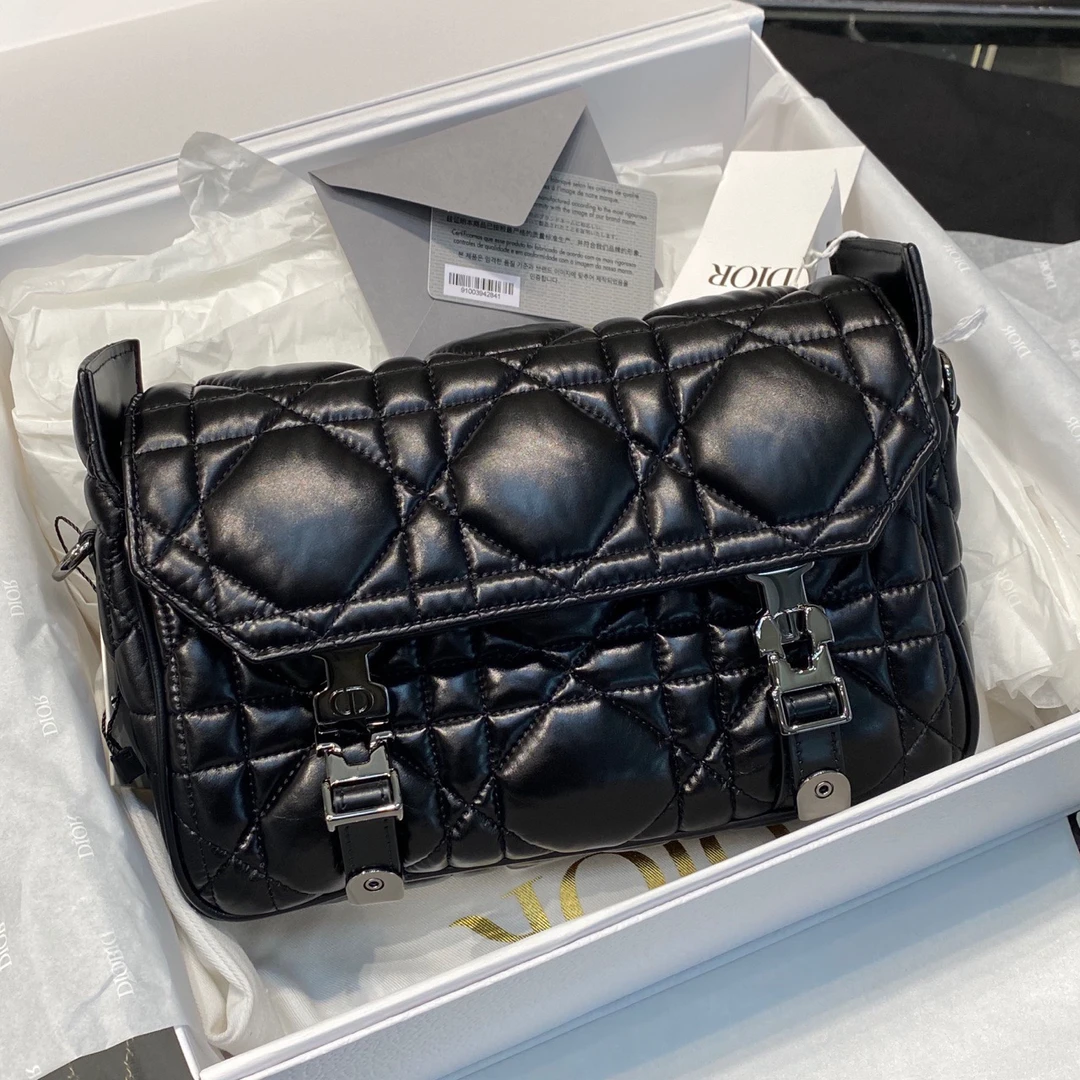 99新 DIOR/迪奥 黑色枪色五金Camp邮差小号时尚经典斜挎包女款