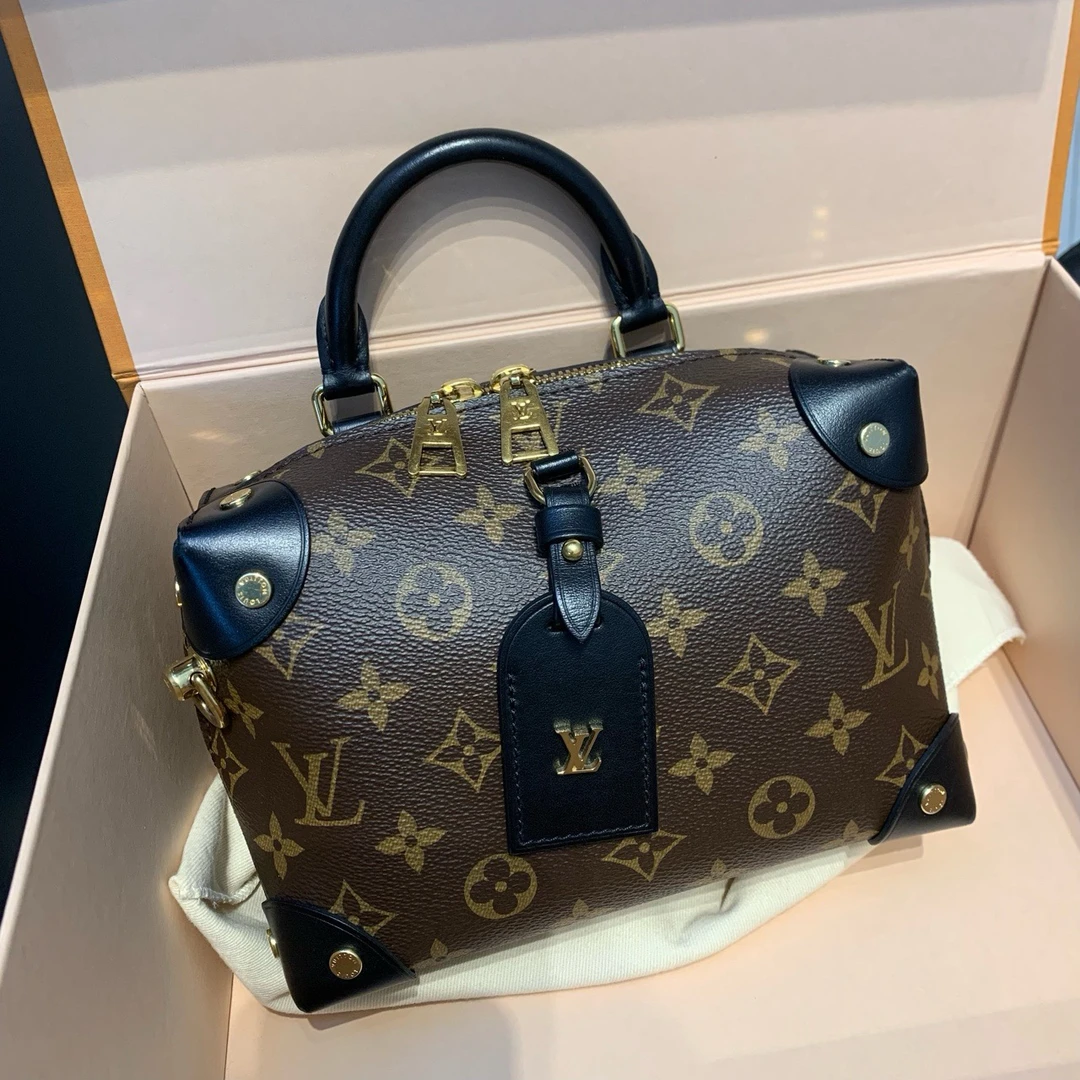 99新 LouisVuitton/路易威登 经典黑色老花软盒子芯片款手提包