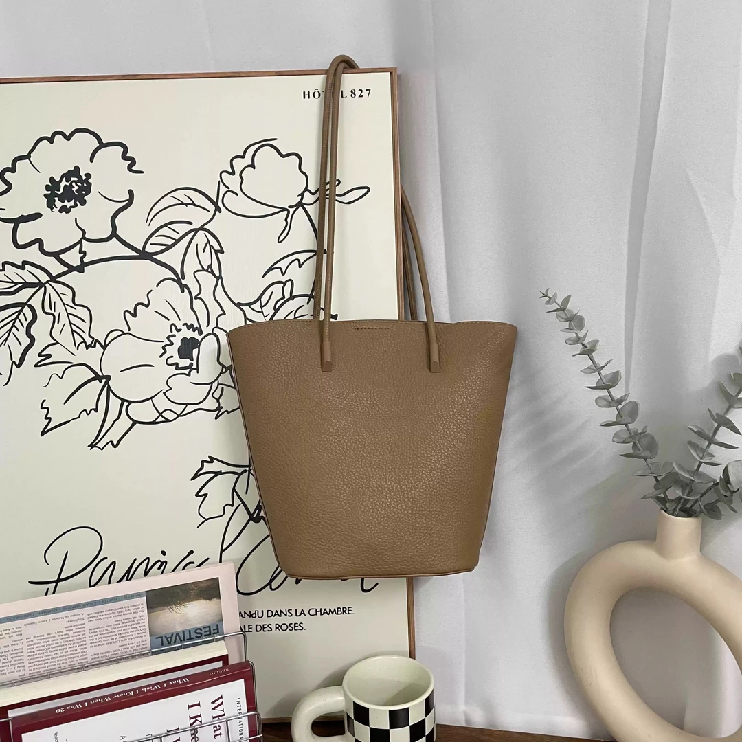 包包单肩子母包休闲百搭腋下水桶包