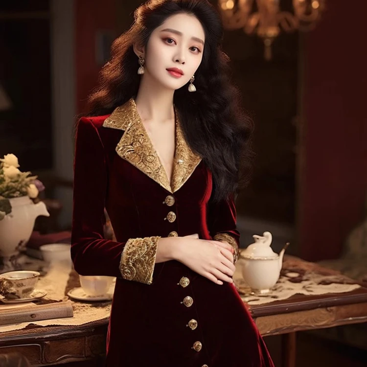 早春端庄大气宴会长裙质感丝绒红色长袖连衣裙女高贵气质粉色大衣