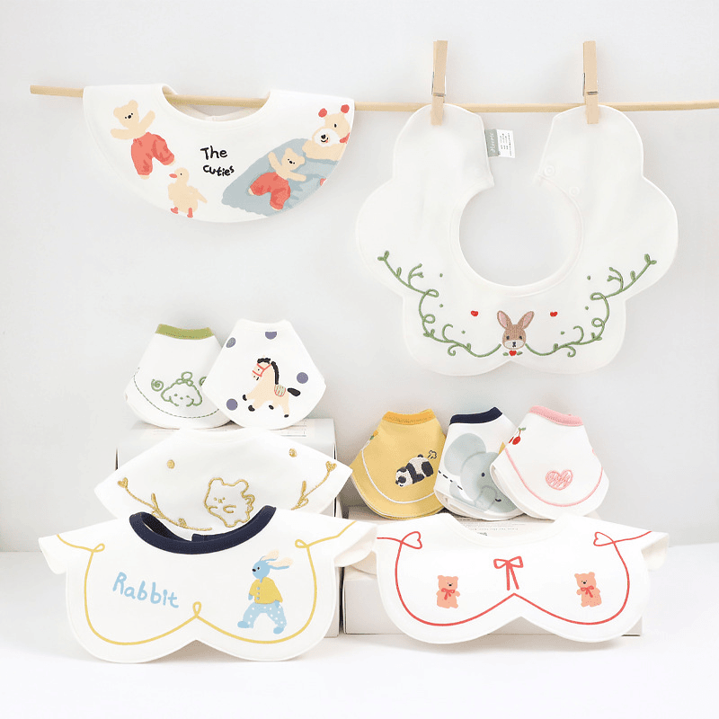 婴儿围嘴宝宝卡通刺绣防水幼儿园吸水婴幼儿口水围兜厨房加厚铝箔