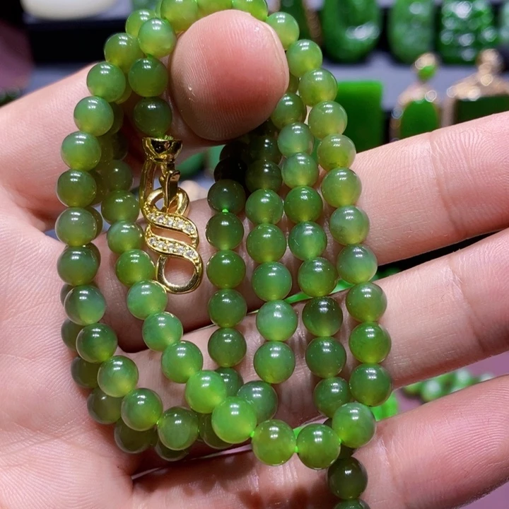 和田玉（碧玉）颈饰未镶嵌