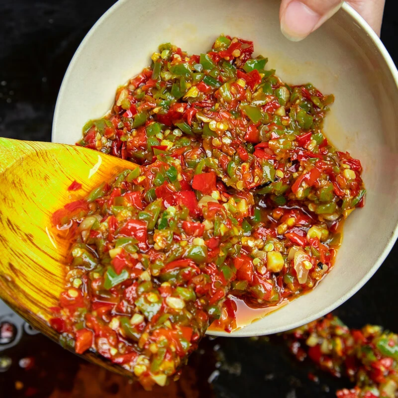 湖南辣椒酱青红剁椒蒜蓉微辣酱拌饭拌面酱酸辣开胃香辣爽口下饭菜