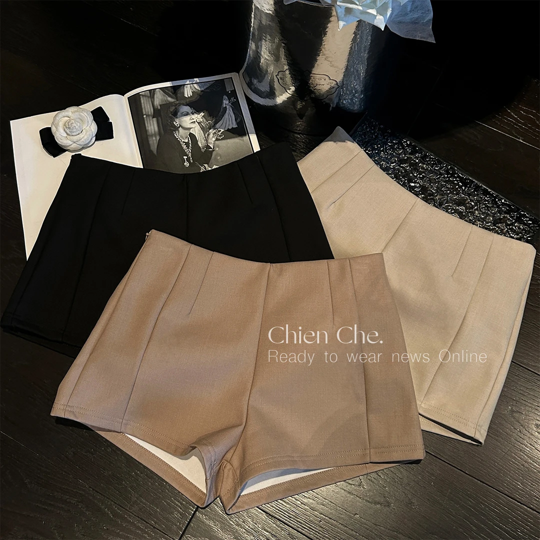 车迟恩Chien 基础万搭三色 高腰显瘦a字热裤 羊毛混纺西装短裤女