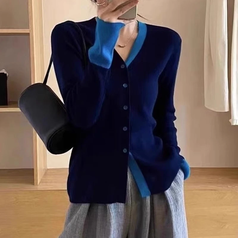 气质拼色假两件针织开衫上衣春季新款胖mm减龄V领内搭打底衫长袖