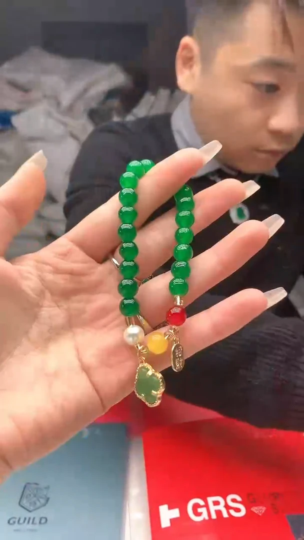 【闪购商品】翡翠戒指铂Pt950镶嵌E19