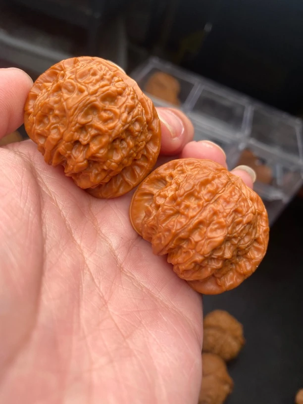 41麒麟核桃，文玩核桃