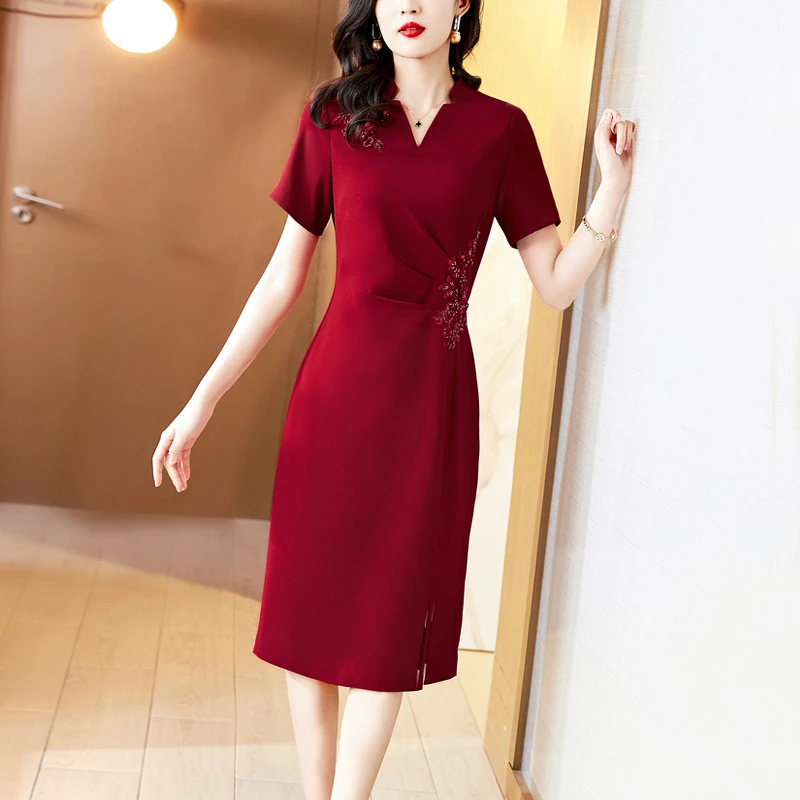 酒红色喜婆婆婚宴装礼服连衣裙女2025春夏新款高端名媛气质包臀裙