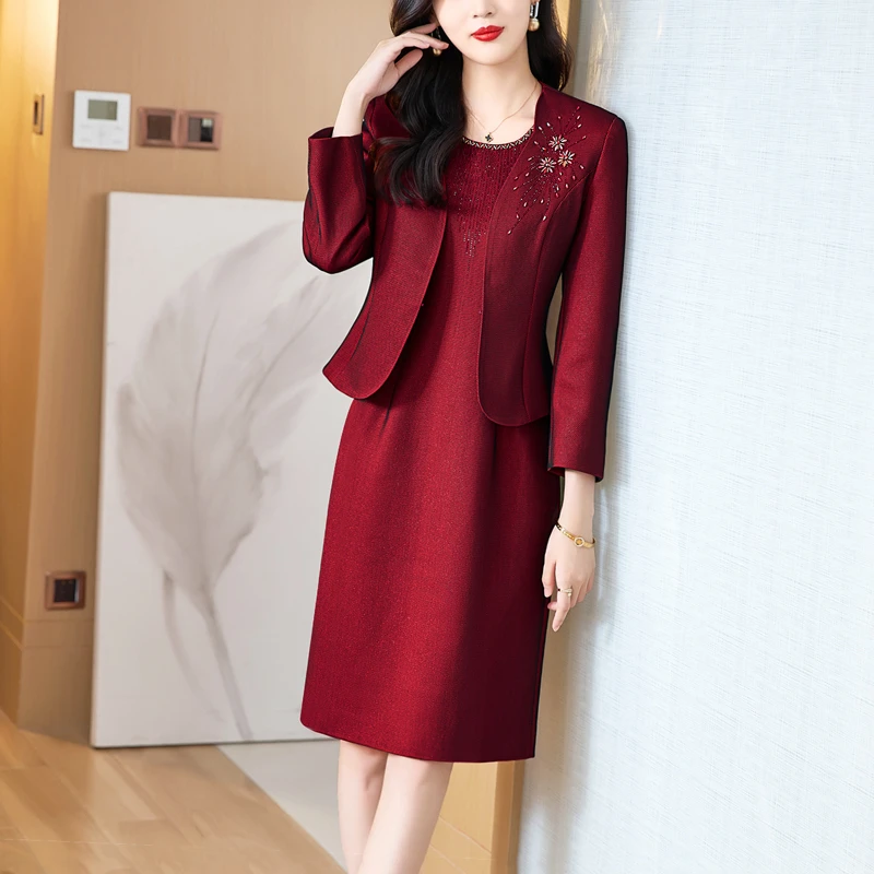 酒红礼服连衣裙女2025秋季新款名媛气质显瘦喜婆婆婚宴高端两件套