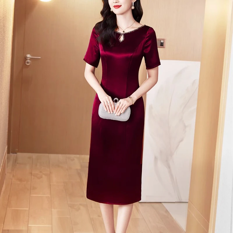 酒红色醋酸礼服连衣裙女2025年夏季新款高贵洋气喜婆婆婚宴装裙