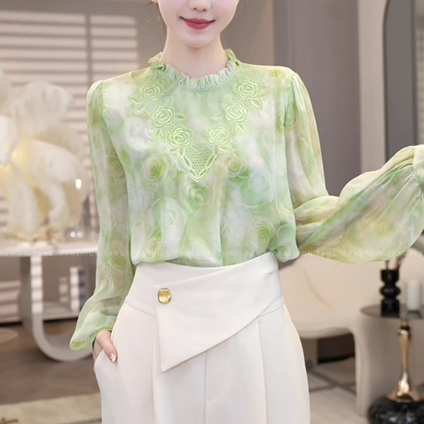 现货2025夏季新款【4613】法式温柔风设计高级感绿色长袖衬衫上衣女