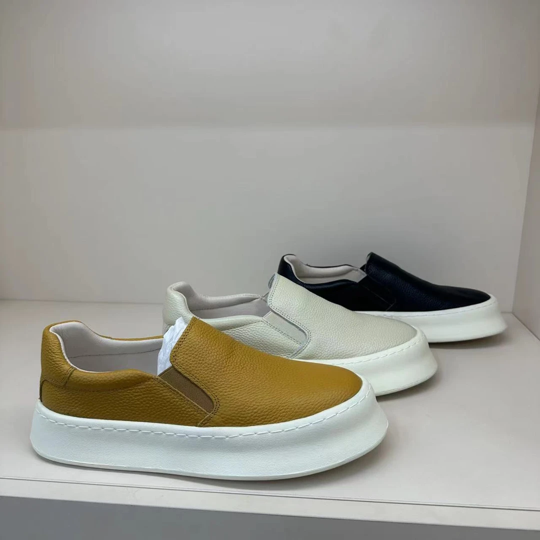 【5832】2024新款秋季时尚休闲舒适透气板鞋