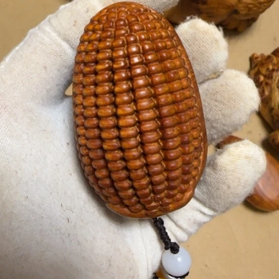 柏木（崖柏）全陈化老料把件