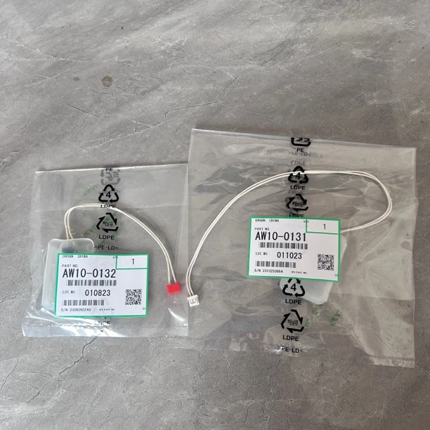 理光7502热敏电阻 原装全新，一套两个 通用7001 2075 7500 8001