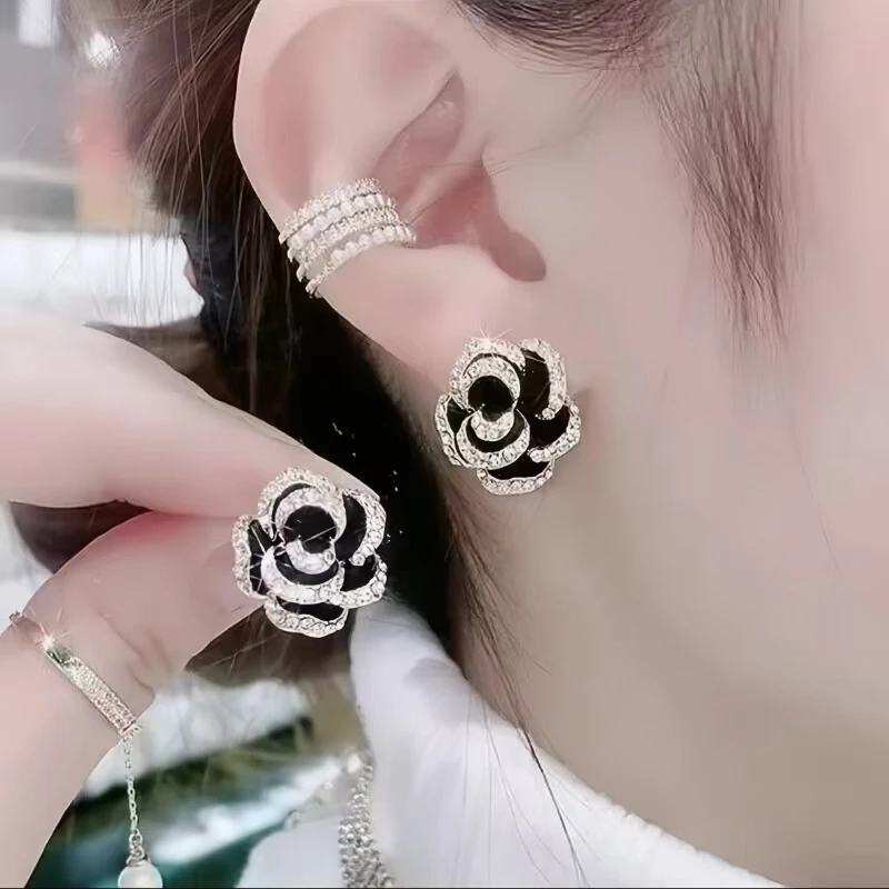 KISS MAX 山茶花轻奢时尚百搭耳钉（38364）