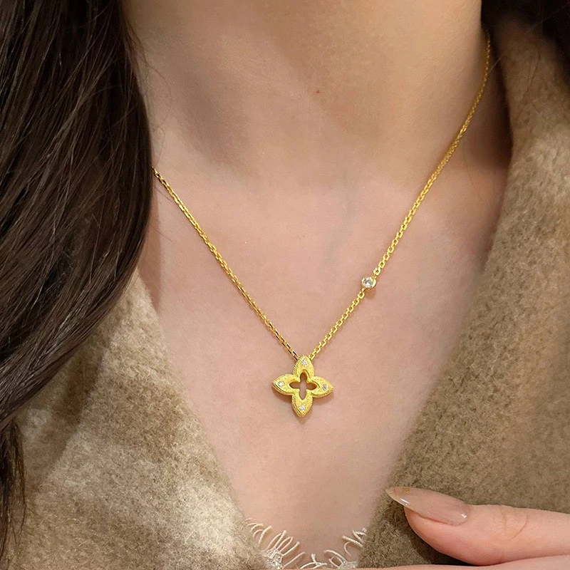 铜合金锆石项链 爆款布布风项链女新款重工镂空微镶四叶草锁骨链