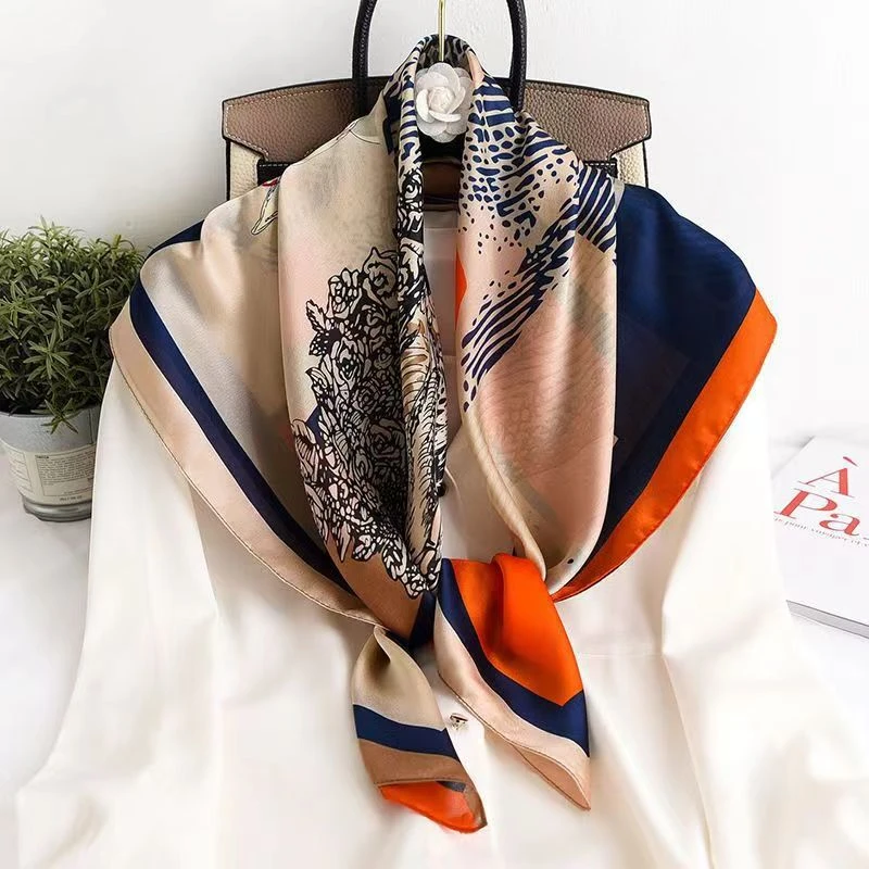 百搭时尚欧美遮阳披肩丝巾