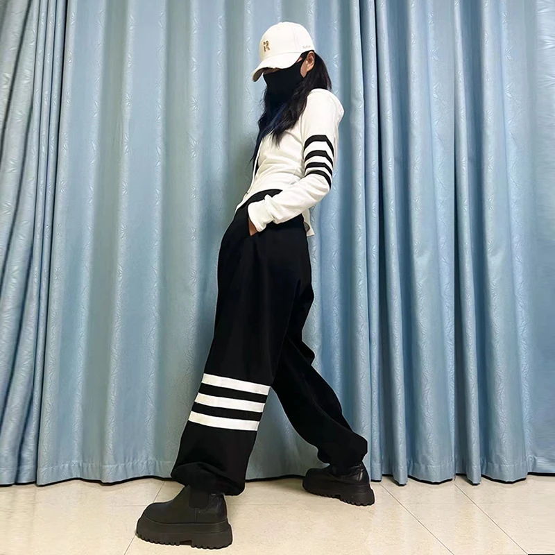 广场舞曳步舞运动裤女宽松束脚爵士舞时尚休闲跳舞裤卫裤三条杠