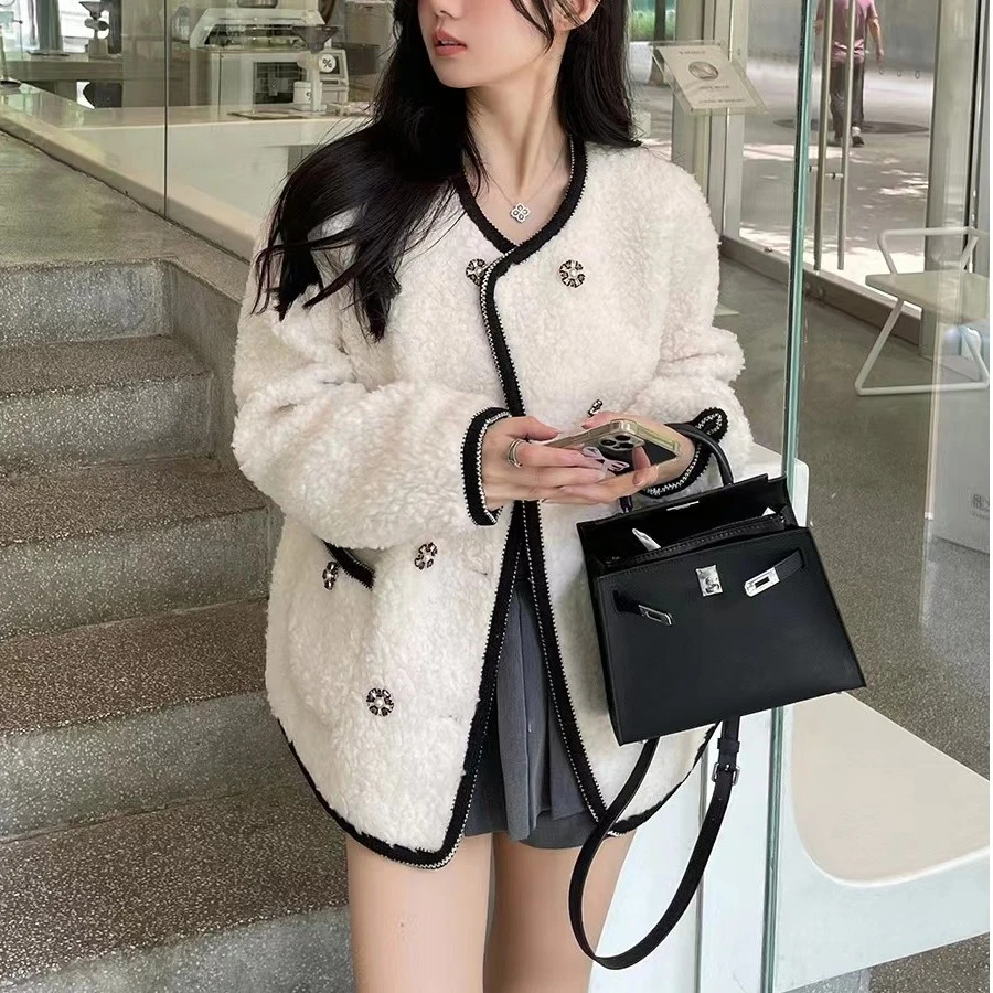 3107三炫轻奢穿搭皮毛一体拼色气质百搭短款外套