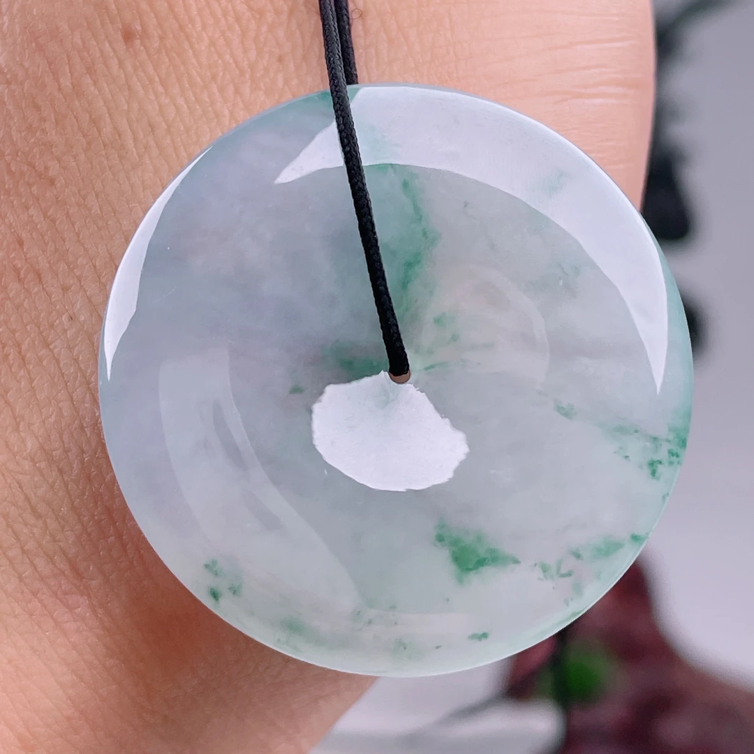 天然缅甸A货翡翠冰种起胶感飘绿平安扣吊坠玉石挂件重约15.50克