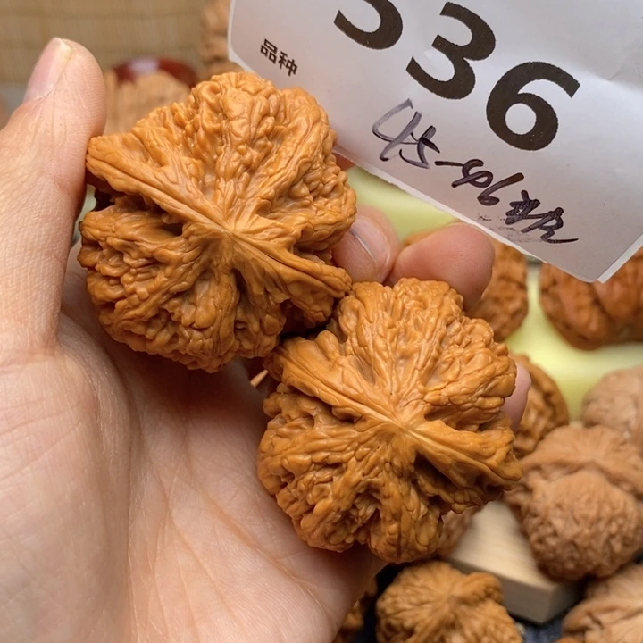 文玩核桃把件536号45粗筋