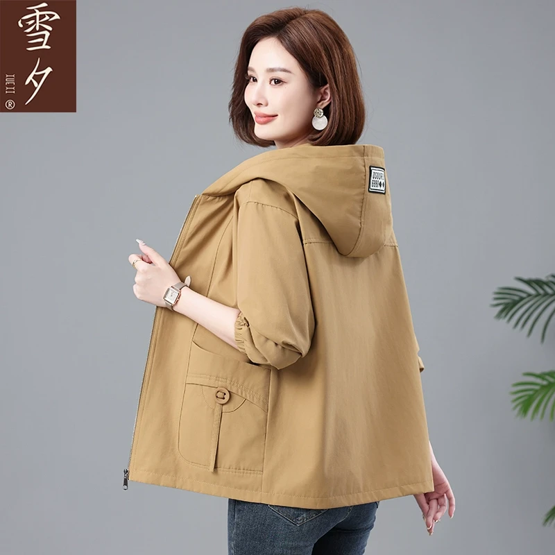 2025新款妈妈春装休闲大码洋气外套中老年女春季宽松减龄风衣显瘦