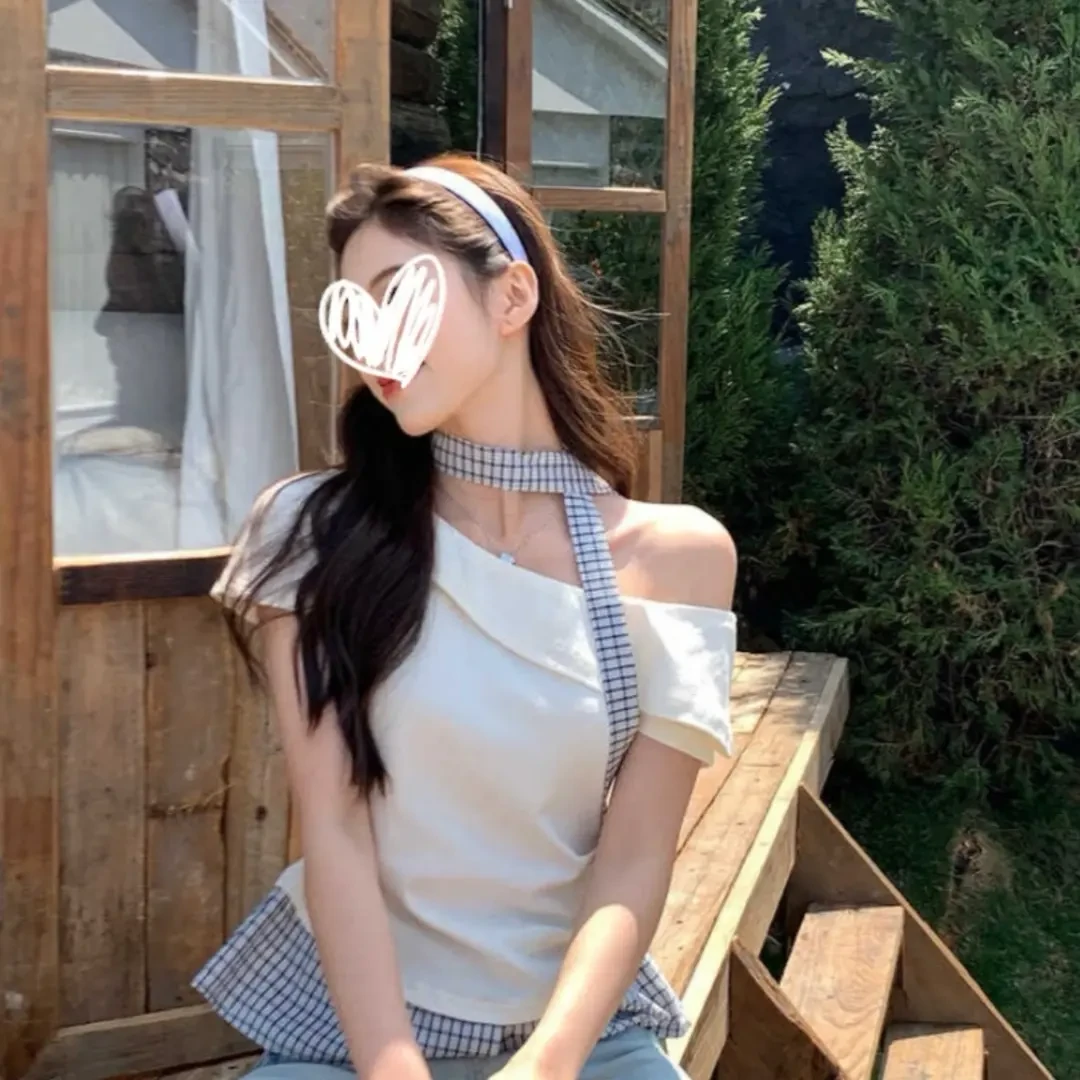 新款韩系ins气质格纹拼接斜肩假两件显瘦设计感修身小众夏季时尚