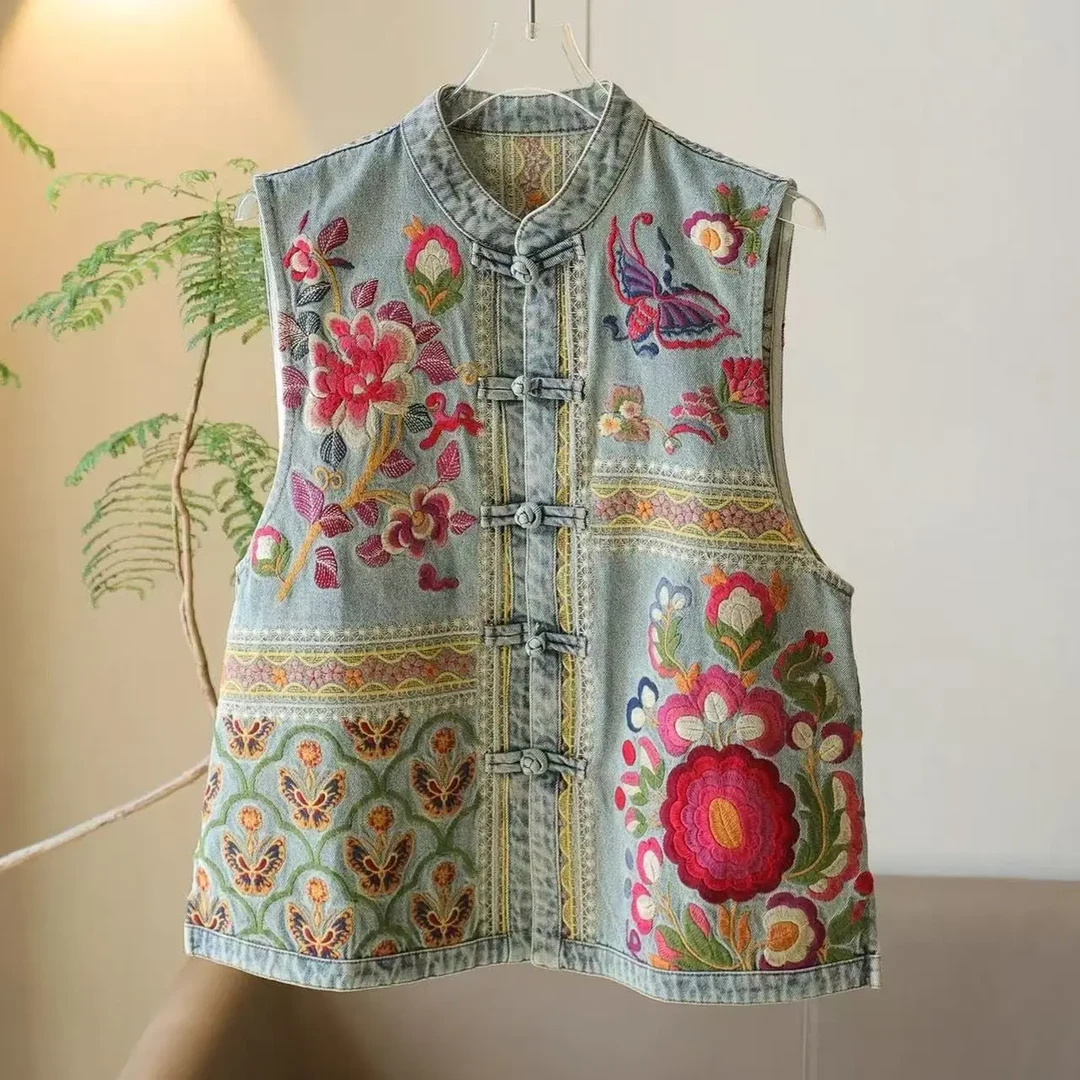 新中式国风重工刺绣牛仔马甲女盘扣休闲洋气坎肩上衣复古气质