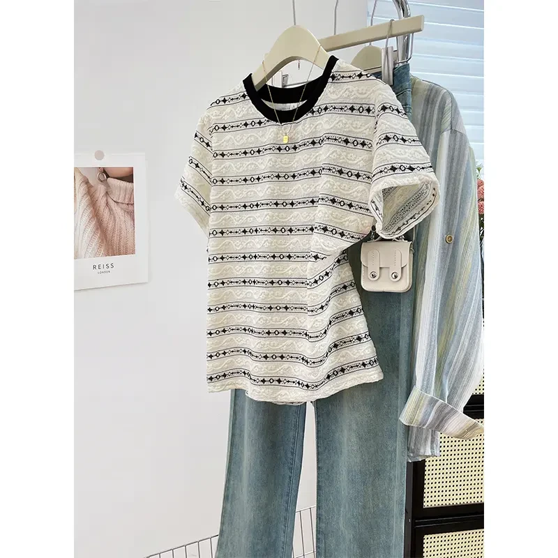 夏季设计感镂空短袖T恤宽松休闲透气百搭上衣服洋气条纹显瘦女装