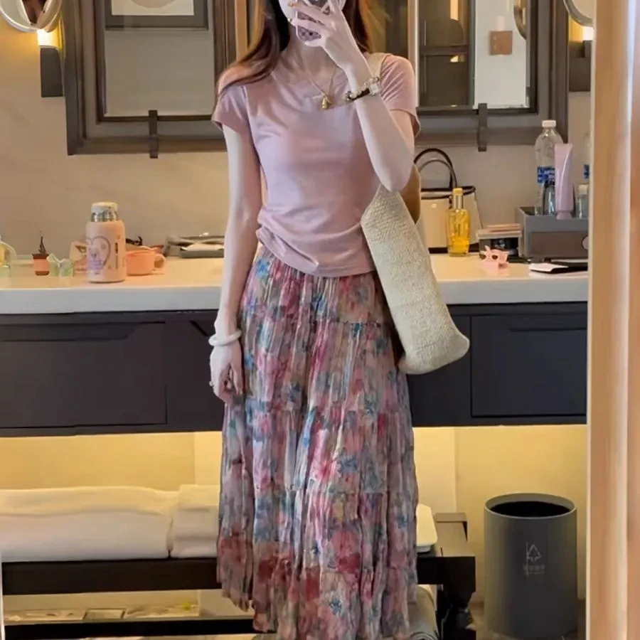 巨好看的夏装套装女2025新款温柔风时尚短袖T恤碎花半身裙两件套
