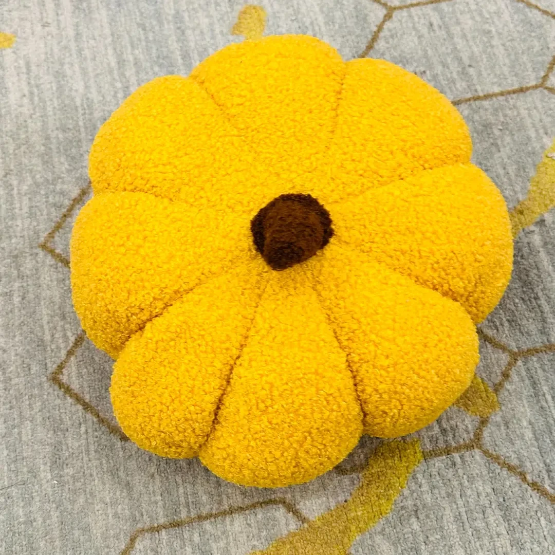 创意向日葵抱枕nn