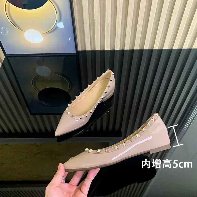 裸色【铆钉内增高5公分】2025春款内增高铆钉尖头浅口网红单鞋时尚