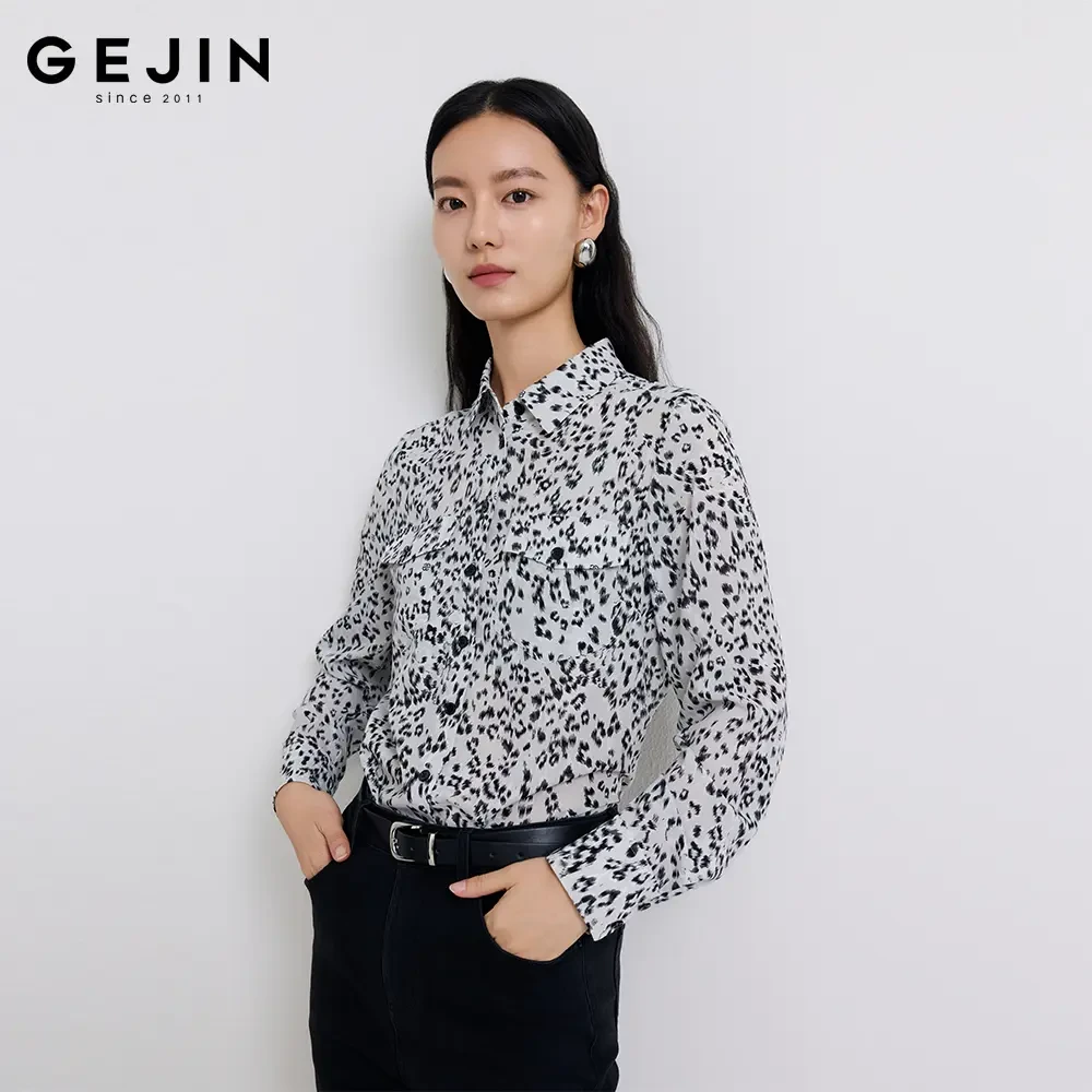 GEJIN/歌锦2025春季新款轻奢时尚豹纹印花气质经典衬衣9122520011