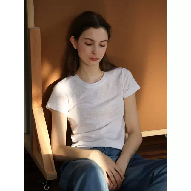 徐莫西 白色亚麻质感微透薄款宽松正肩圆领短袖T恤女夏款百搭上衣