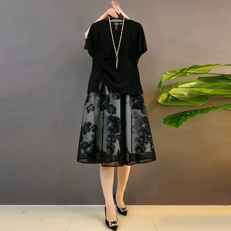 胖MM大码时尚纯色不规则褶皱小衫松紧腰花朵网纱裙2025新款夏套装