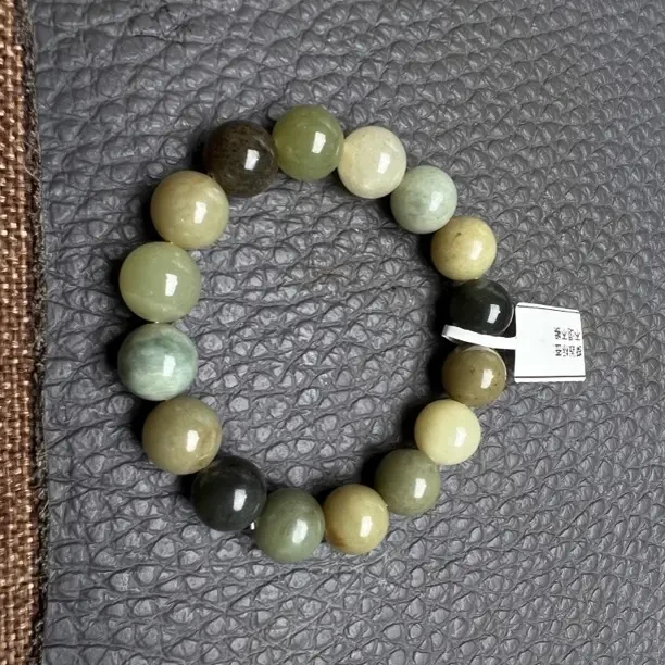 【欣玉推荐】和田玉高货多宝圆珠手串3b-1约12mm