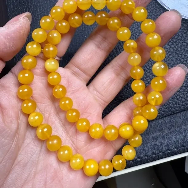 （补差勿拍！）天然鸡油黄蜜蜡