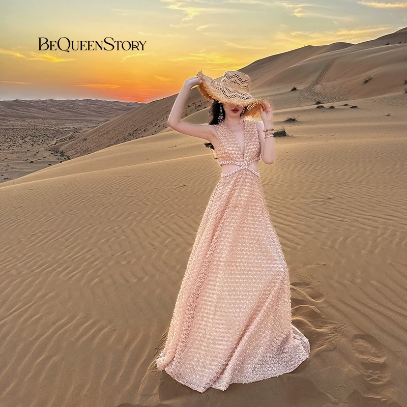 BeQueenStory【专柜同款】原创设计感镂空藕粉色吊带连衣裙女长裙