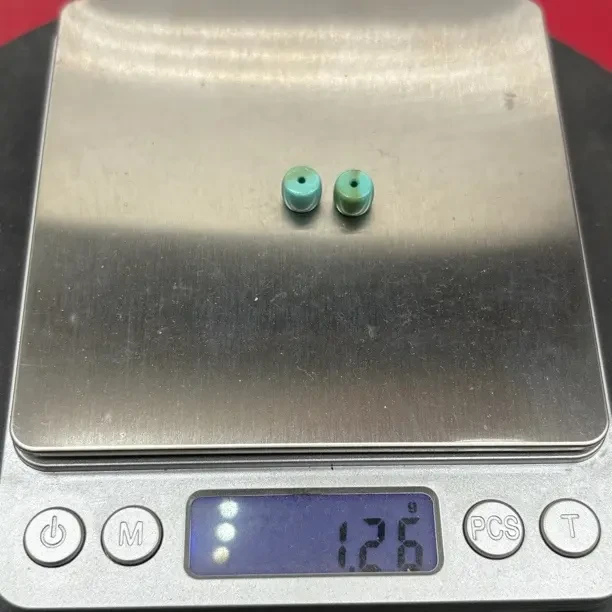 原矿绿松石老刀直切同料对珠7.4*6.0瓷釉品质无优化非泡油产品