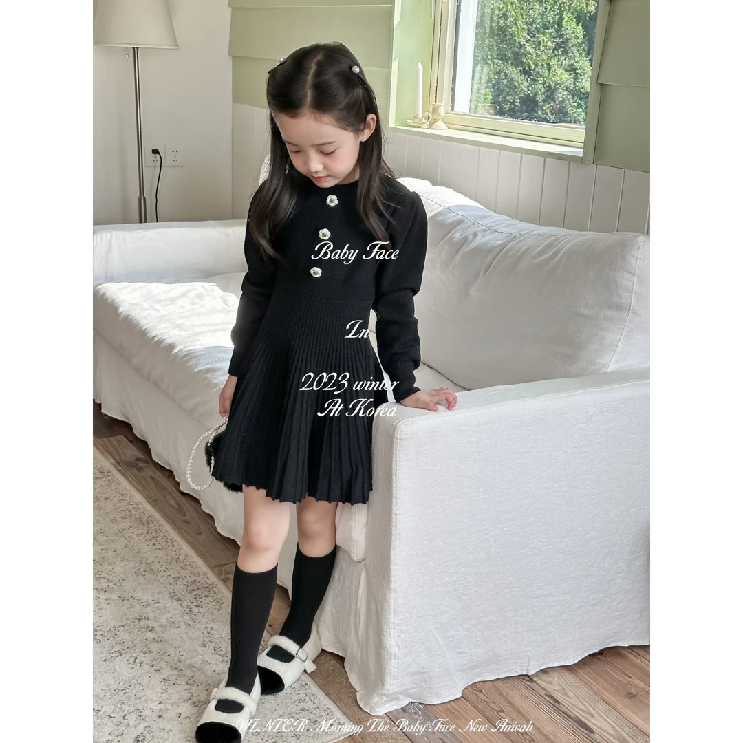 2025秋冬新款女童气质小香风山茶花针织裙儿童软糯毛线连衣裙