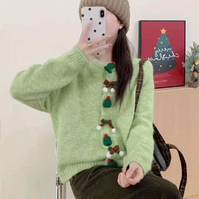 圣诞节穿搭绿色毛衣女秋冬宽松慵懒风高级感加厚软糯针织开衫外套